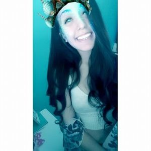 Meet your Posher, Kadee